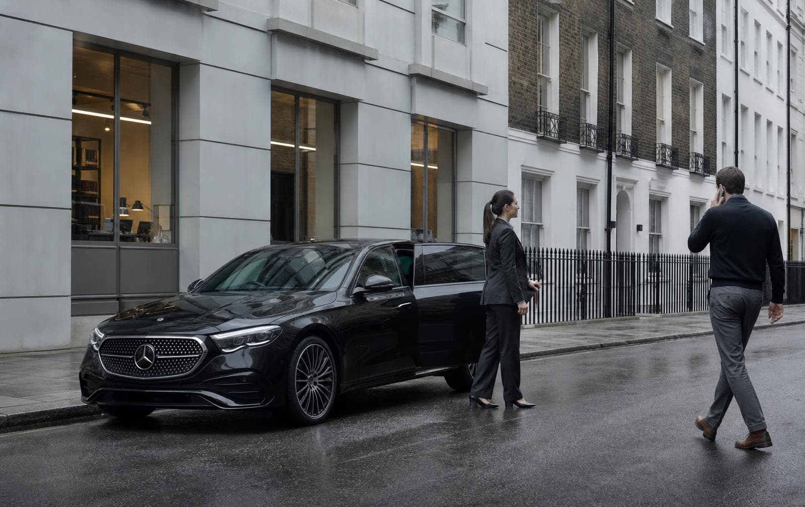 Mercedes E-Class chauffeur — hourly and daily hire